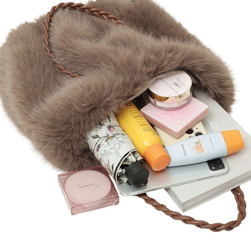 Сумка меховая