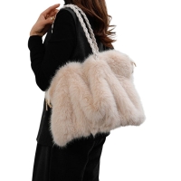 Сумка меховая
