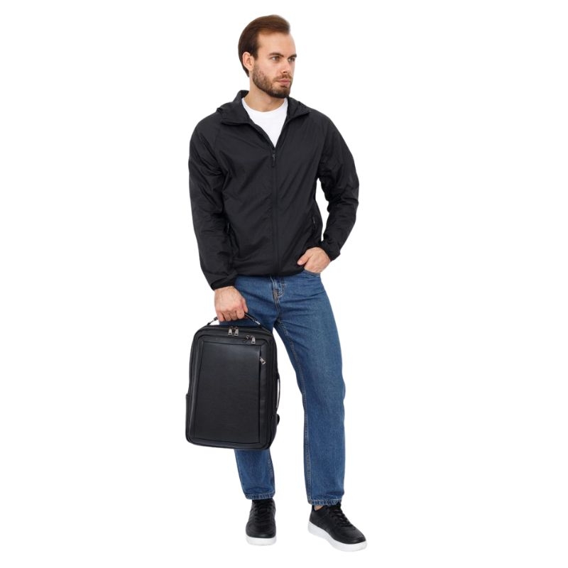 Кожаный рюкзак