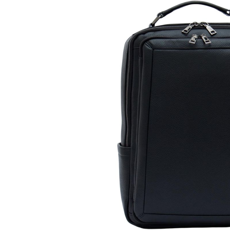 Кожаный рюкзак