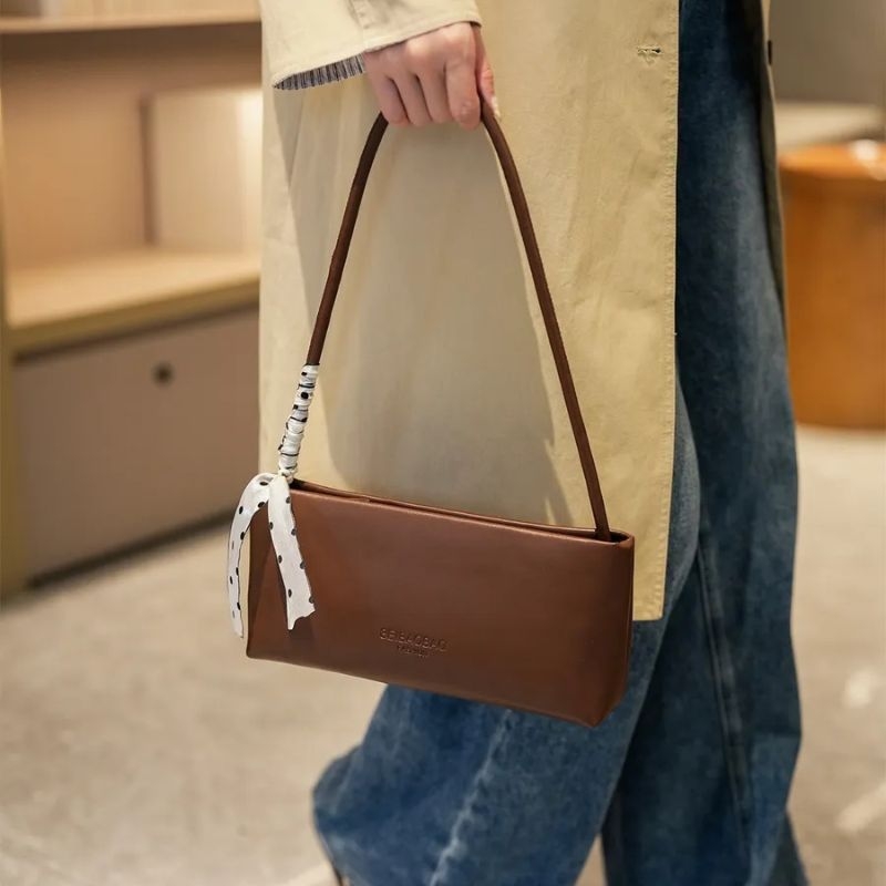 Клатч на плечо