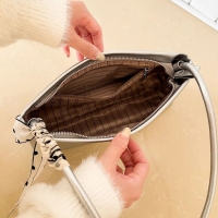 Клатч на плечо