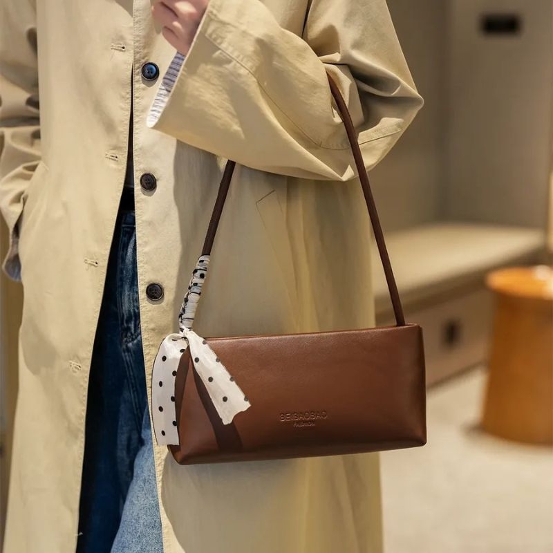 Клатч на плечо