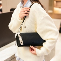 Клатч на плечо