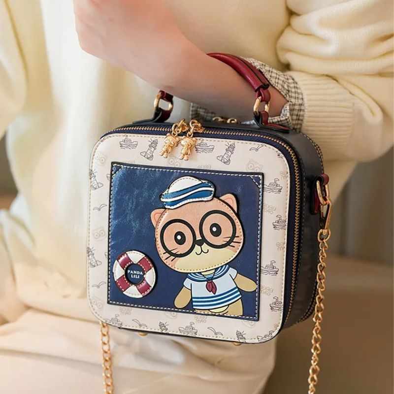 Сумка через плечо с мишкой