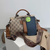 Сумка через плечо женская