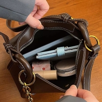 Сумка через плечо женская