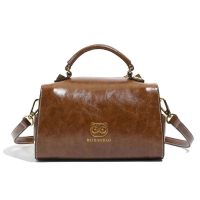 Сумка через плечо женская