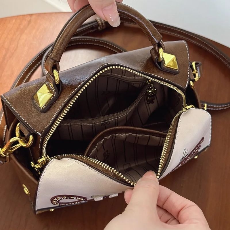 Сумка через плечо женская