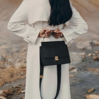 Сумка-клатч кожаная