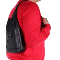 Рюкзак-сумка через плечо кожаный